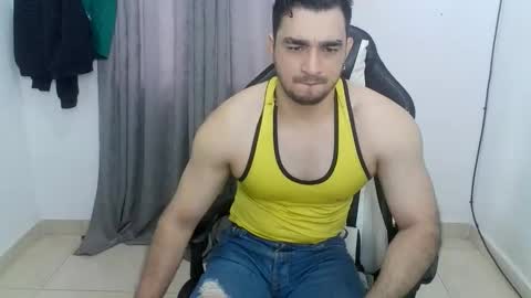 Snapshot of andres180950734 chatting on 06.05.26 andres180950734 online show from 06.05.26