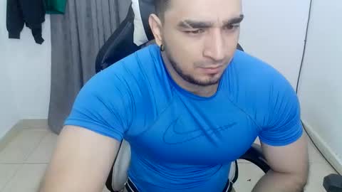 Snapshot of andres180950734 chatting on 06.11.26 andres180950734 online show from 06.11.26