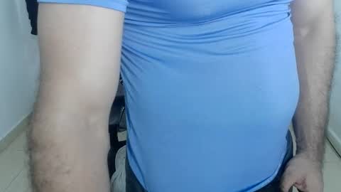 Snapshot of andres180950734 chatting on 06.15.26 andres180950734 online show from 06.15.26