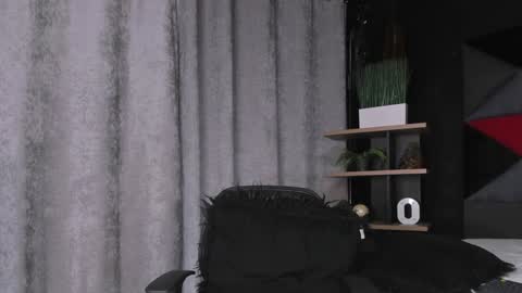 insta andres clark  online show from 01.12.25