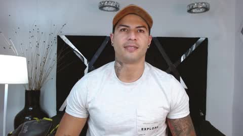 insta andres clark  online show from 02.22.25