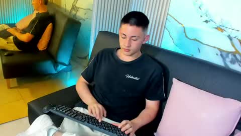 andres_tay online show from 05.08.26