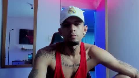 Snapshot of andres_white chatting on 01.16.26 Andres white online show from 01.16.26