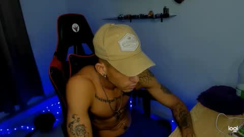 Snapshot of andres_white chatting on 02.02.26 Andres white online show from 02.02.26