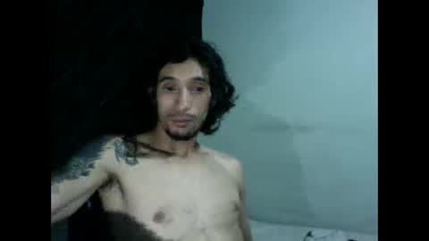 Snapshot of andresdelews chatting on 02.03.25 Delews online show from 02.03.25