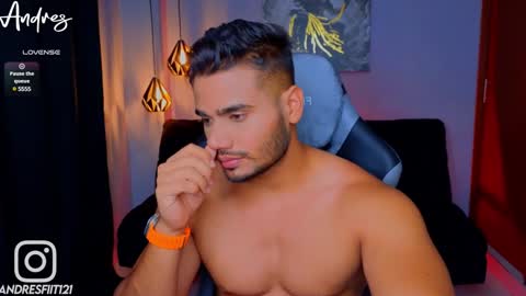 Snapshot of andresfiit chatting on 01.19.25 Andres online show from 01.19.25