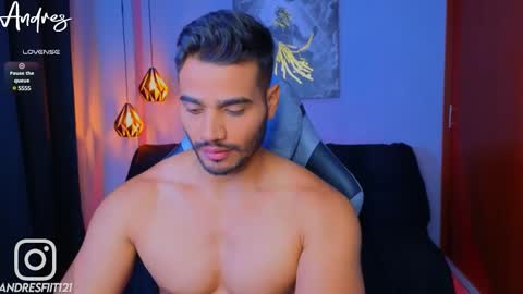 Snapshot of andresfiit chatting on 02.14.25 Andres online show from 02.14.25