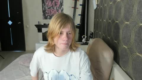 Andrew online show from 04.26.26