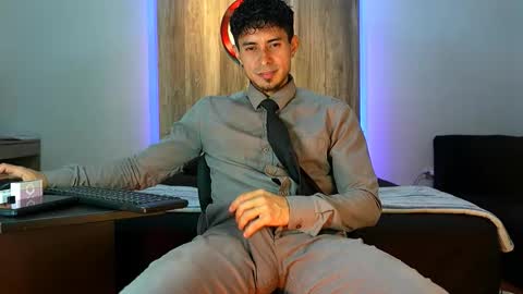 Andrew online show from 11.14.25