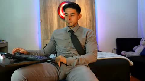 Andrew online show from 03.04.26