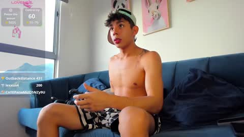 Snapshot of andrew_twink18 chatting on 12.03.24 Andrew M. online show from 12.03.24