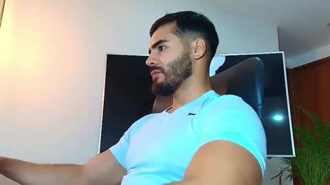 ANDREW WEST online show from 02.25.25