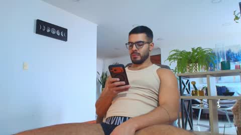 ANDREW WEST online show from 12.04.25