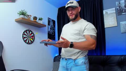 Andrew Diaz online show from 02.06.25