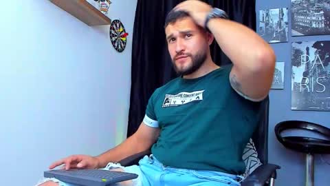 Andrew Diaz online show from 10.20.25