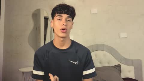 Snapshot of andrewortix chatting on 03.23.26 AndreWortix online show from 03.23.26