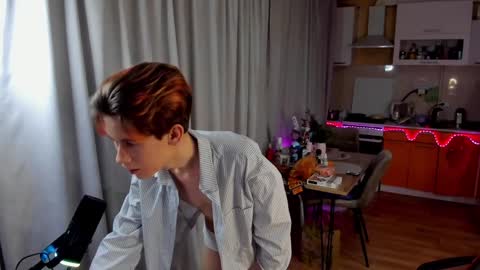 Snapshot of andrewwcarter2 chatting on 01.29.25 Andrew online show from 01.29.25