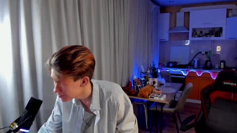 Snapshot of andrewwcarter2 chatting on 02.08.25 Andrew online show from 02.08.25