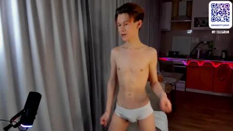 Snapshot of andrewwcarter2 chatting on 02.15.25 Andrew online show from 02.15.25