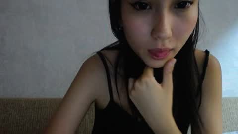 Snapshot of andriana05 chatting on 06.16.26 Andriana05 online show from 06.16.26