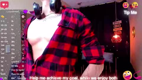 Snapshot of andrius_24 chatting on 09.14.25      online show from 09.14.25