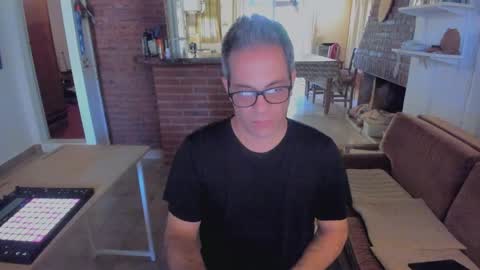 Snapshot of andy0pandi chatting on 02.18.26 Andrew online show from 02.18.26