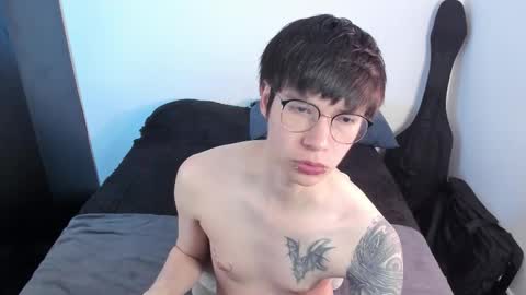 Snapshot of andy_bankai chatting on 02.18.26 twx Andy twink3 online show from 02.18.26