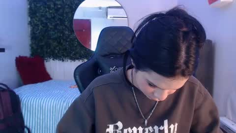 Snapshot of andy_bell_x chatting on 01.21.25 ANDY online show from 01.21.25