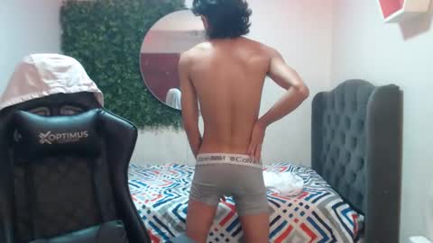 andy_dan1 online show from 12.21.24