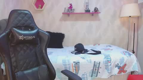 andy_dan1 online show from 02.13.25