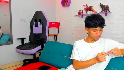 andy_dan1 online show from 10.12.25