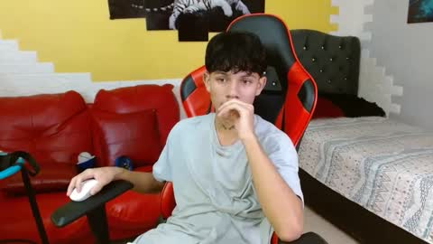 andy_dan1 online show from 10.14.25