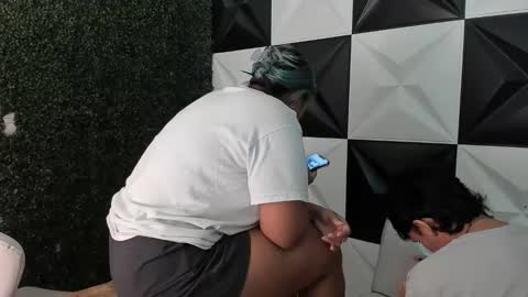 andy_dan1 online show from 12.16.25