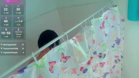 Snapshot of andy_gray01 chatting on 02.01.25 Andy Gray online show from 02.01.25