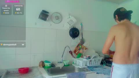 Snapshot of andy_gray01 chatting on 02.06.25 Andy Gray online show from 02.06.25