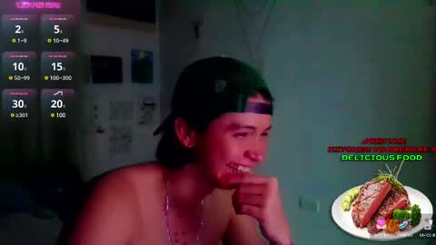 Snapshot of andy_gray01 chatting on 03.12.25 Andy Gray online show from 03.12.25