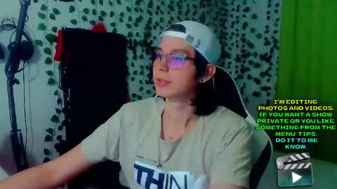 Snapshot of andy_gray01 chatting on 09.14.25 Andy Gray online show from 09.14.25