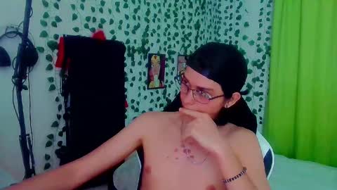 Snapshot of andy_gray01 chatting on 09.17.25 Andy Gray online show from 09.17.25