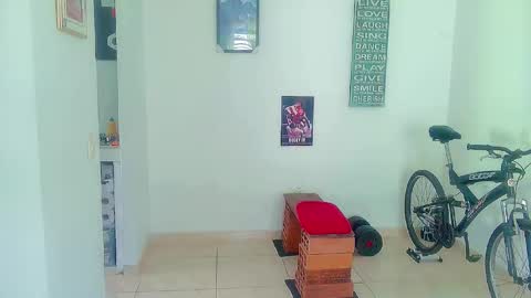 Snapshot of andy_gray01 chatting on 09.24.25 Andy Gray online show from 09.24.25