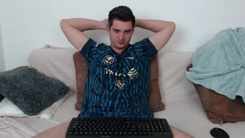Snapshot of andyfame1 chatting on 04.22.26 Andy Fame online show from 04.22.26