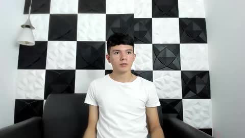 andyfame11 online show from 12.01.25