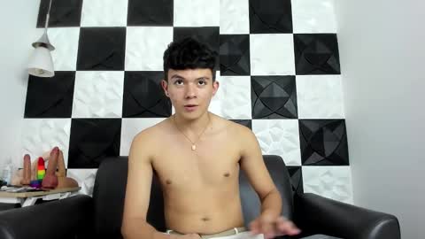 andyfame11 online show from 12.03.25