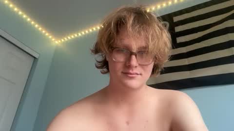 Snapshot of andyhasabigdick chatting on 02.11.26 Andy online show from 02.11.26