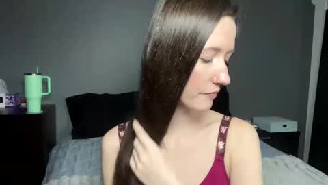 Snapshot of andyhayes69 chatting on 01.12.25 andyhayes69 online show from 01.12.25