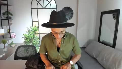 Andy Joy  online show from 12.20.25