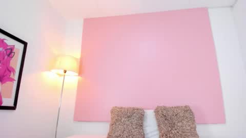 Snapshot of andyylove_jk chatting on 12.04.25 Andy online show from 12.04.25