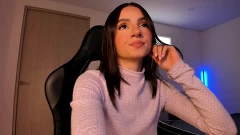      online show from 03.07.25