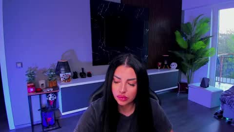Anne online show from 04.26.26