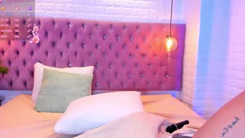 anette_bennet online show from 11.27.25