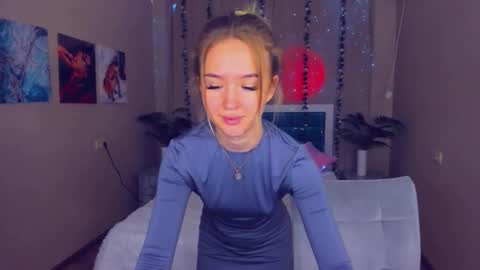 Snapshot of anfisalorns chatting on 02.16.25 Anfisa online show from 02.16.25